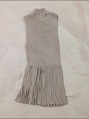 Kenar Sleeveless Ribbed Knit Midi Dress in Light Gray